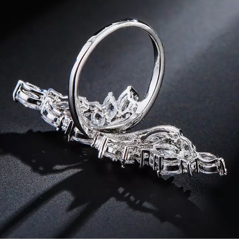Adjustable Leaf Ring - image 2